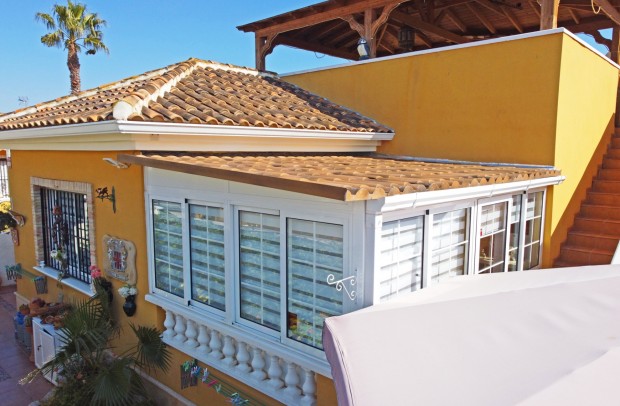 Revente - Detached House / Villa - Guardamar del Segura - El Raso