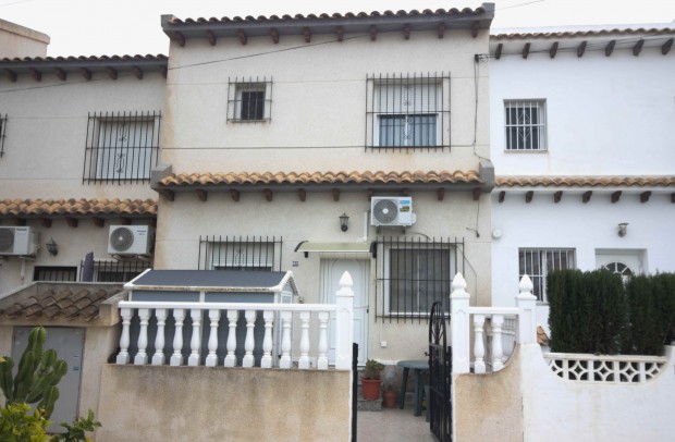 Resale - Town house - Villamartin - Villamartín