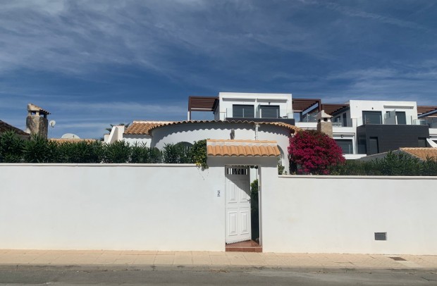 Reventa - Detached House / Villa - Campoamor - La Fuente
