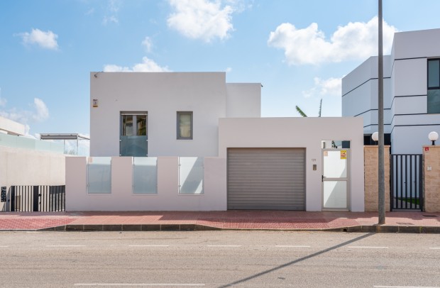 Reventa - Detached House / Villa - Ciudad Quesada