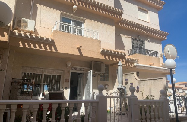 Resale - Town house - Orihuela Costa - Playa Flamenca