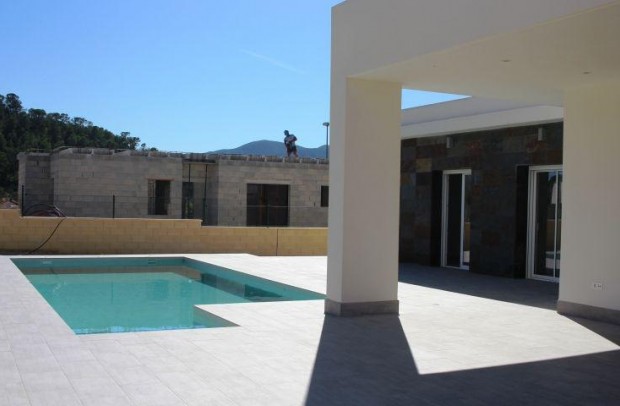 Nouvelle construction - Detached House / Villa - La Romana - None