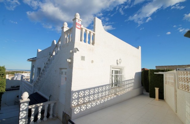 Resale - Detached House / Villa - San Miguel de Salinas