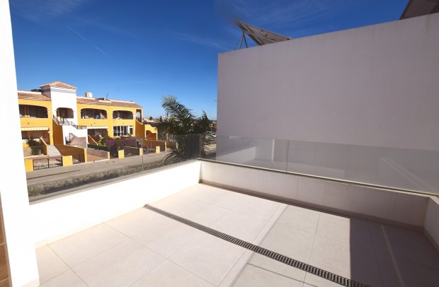 Resale - Detached House / Villa - Los Montesinos - La Herrada