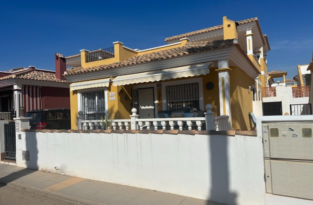 Reventa - Detached House / Villa - Orihuela - Entre Naranjos Vistabella