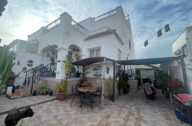 For sale: 3 bedroom house / villa in Orihuela Costa