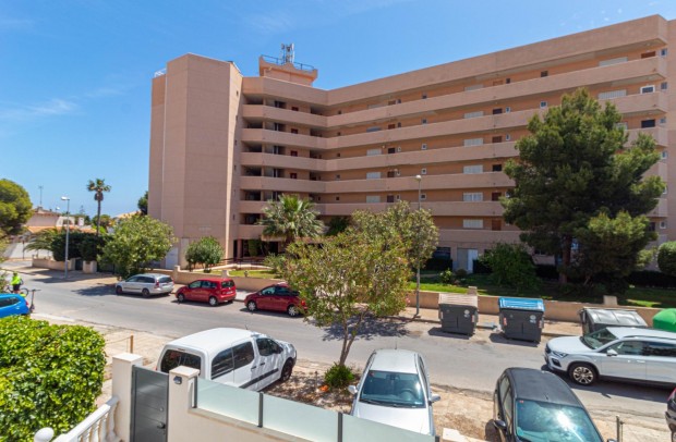 Resale - Apartment - La Zenia