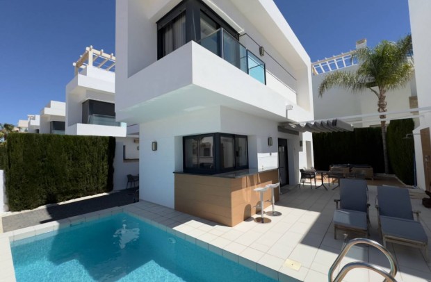 Reventa - Detached House / Villa - Ciudad Quesada