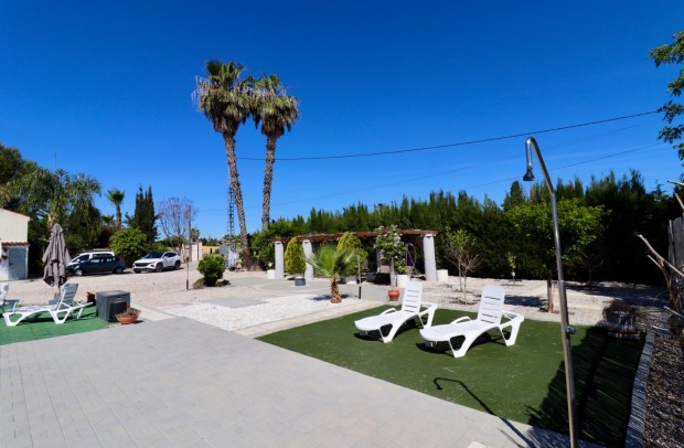 Reventa - Country Property - Dolores