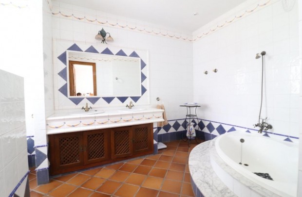 Resale - Detached House / Villa - Pilar de la Horadada - Riomar