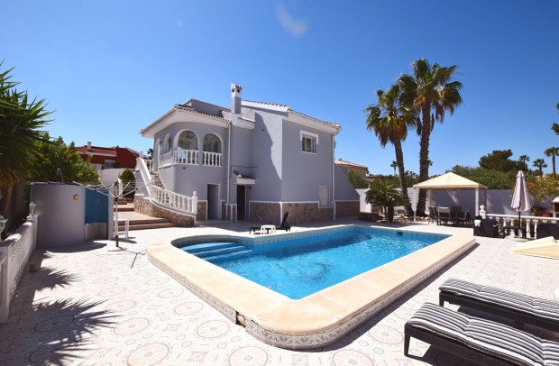 Reventa - Detached House / Villa - Ciudad Quesada