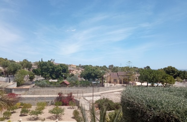 Revente - Detached House / Villa - Crevillente - Crevillent