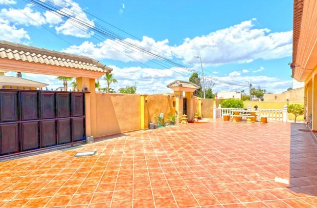 Revente - Detached House / Villa - Torrevieja - Los Balcones - Los Altos del Edén