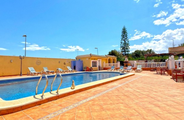 Resale - Detached House / Villa - Torrevieja - Los Balcones - Los Altos del Edén