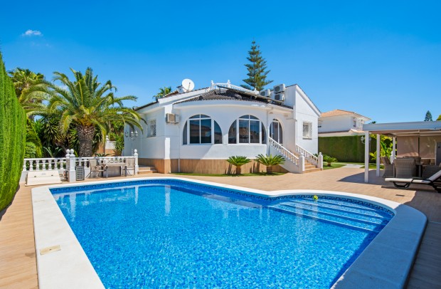 Reventa - Detached House / Villa - Ciudad Quesada