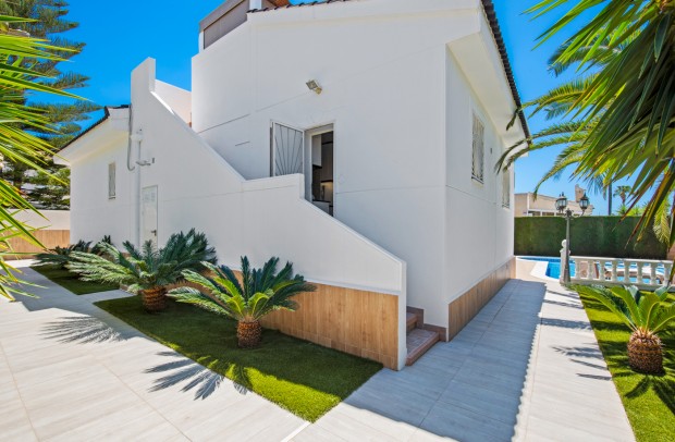 Reventa - Detached House / Villa - Ciudad Quesada