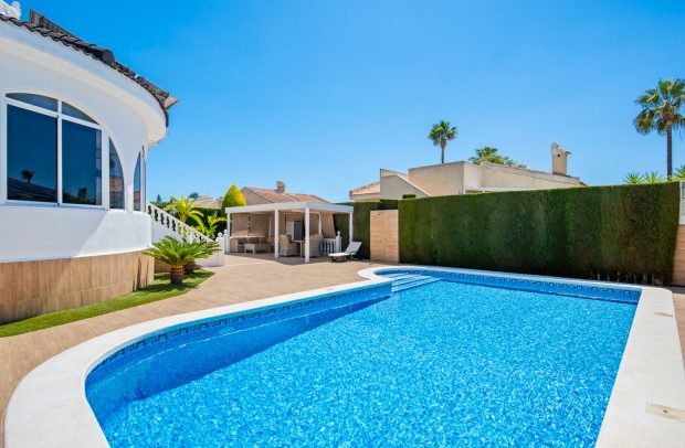 Reventa - Detached House / Villa - Ciudad Quesada