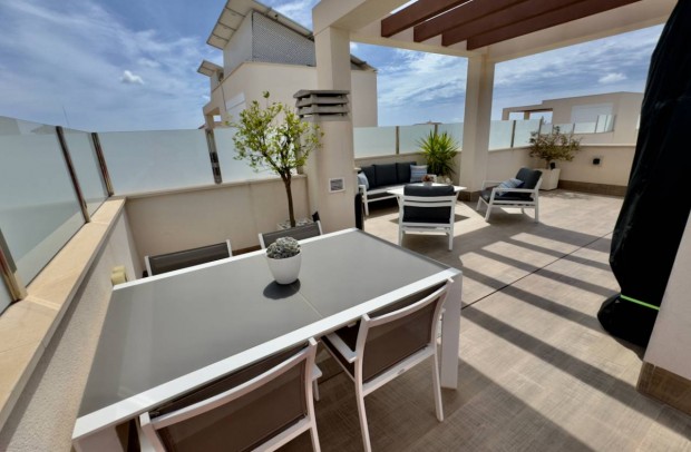 Revente - Detached House / Villa - Ciudad Quesada