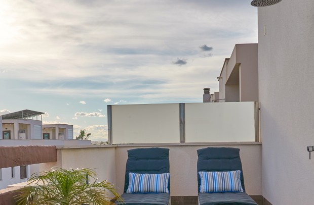 Revente - Detached House / Villa - Ciudad Quesada