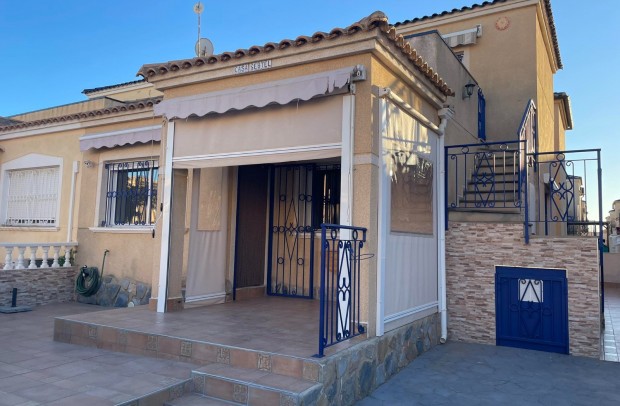 Resale - Town house - Orihuela - Los Altos