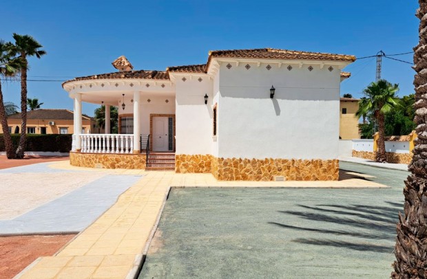 Reventa - Country Property - Catral