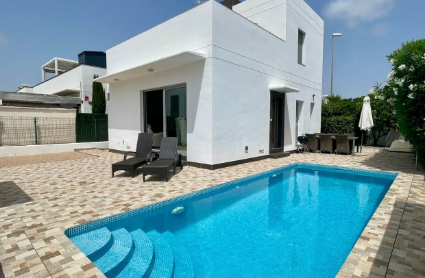 Revente - Detached House / Villa - Ciudad Quesada