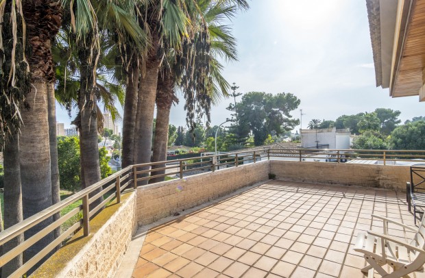 Resale - Detached House / Villa - Orihuela Costa - Dehesa de campoamor