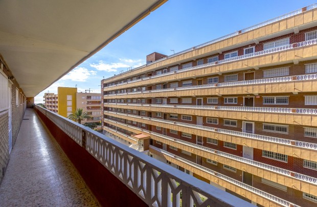 Resale - Apartment - Punta Prima