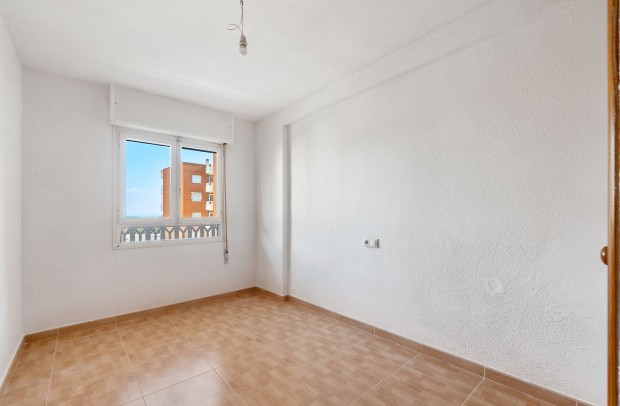 Resale - Apartment - Punta Prima