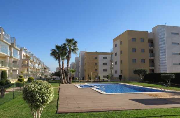 Resale - Apartment - Orihuela Costa - Villamartín