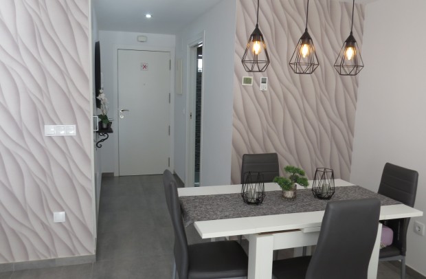 Resale - Apartment - Orihuela Costa - Villamartín