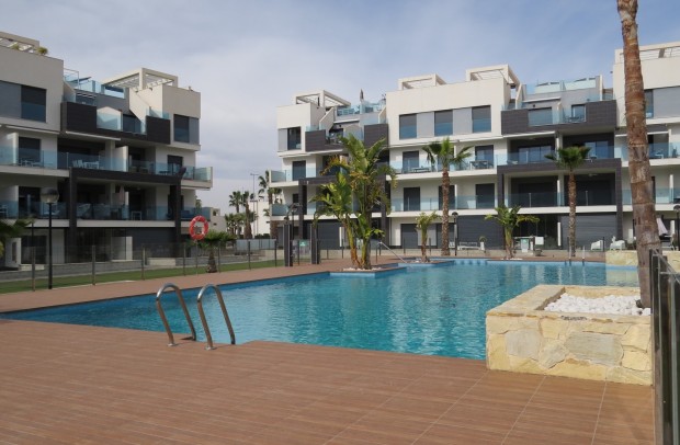 Resale - Apartment - Guardamar del Segura - EL RASO