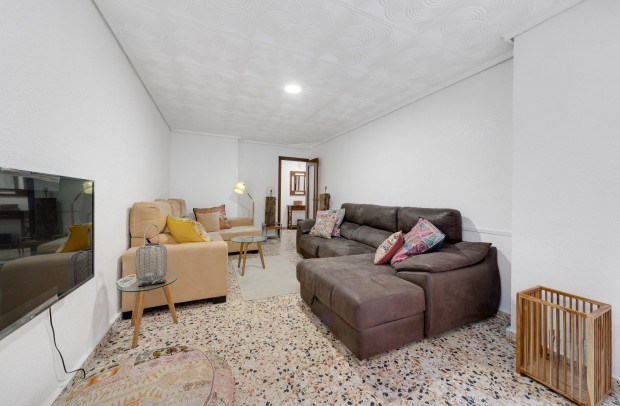 Resale - Apartment - Torrevieja - Playa de los Locos