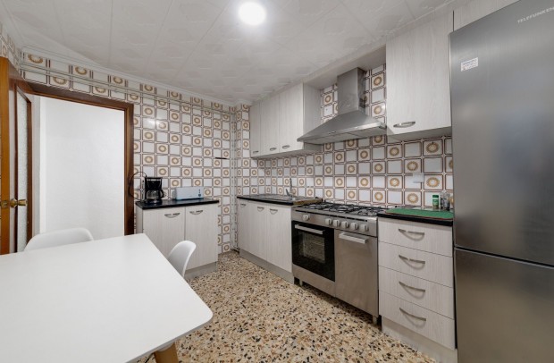 Revente - Apartment - Torrevieja - Playa de los Locos