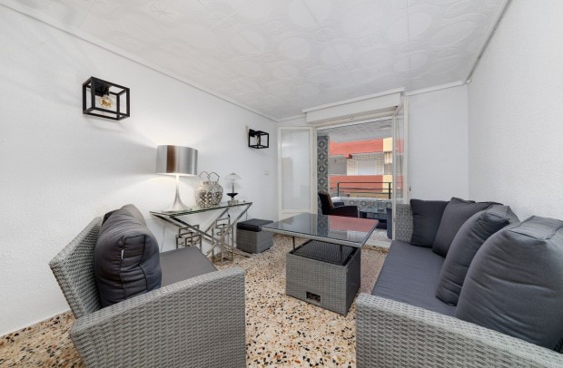 Revente - Apartment - Torrevieja - Playa de los Locos