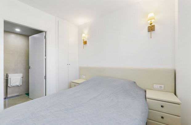 Reventa - Apartment - Punta Prima - La Recoleta