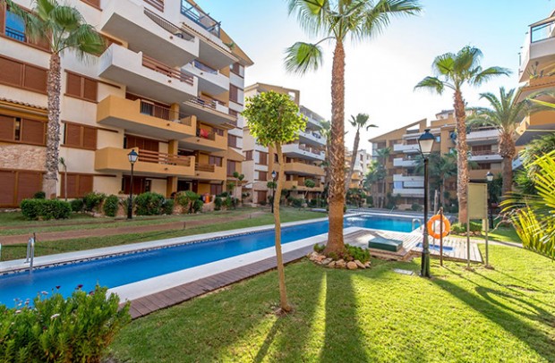 Reventa - Apartment - Punta Prima - La Recoleta