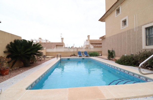 Revente - Detached House / Villa - Orihuela Costa - Las Mimosas