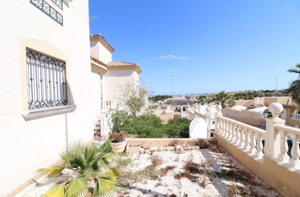 Revente - Detached House / Villa - Orihuela Costa - Villamartín