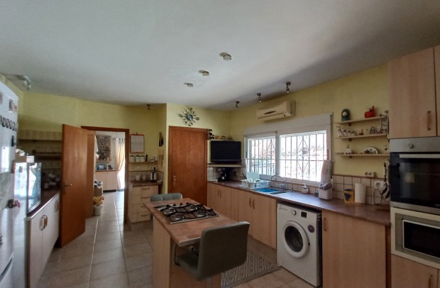 Resale - Country Property - Orihuela - Zona Centro