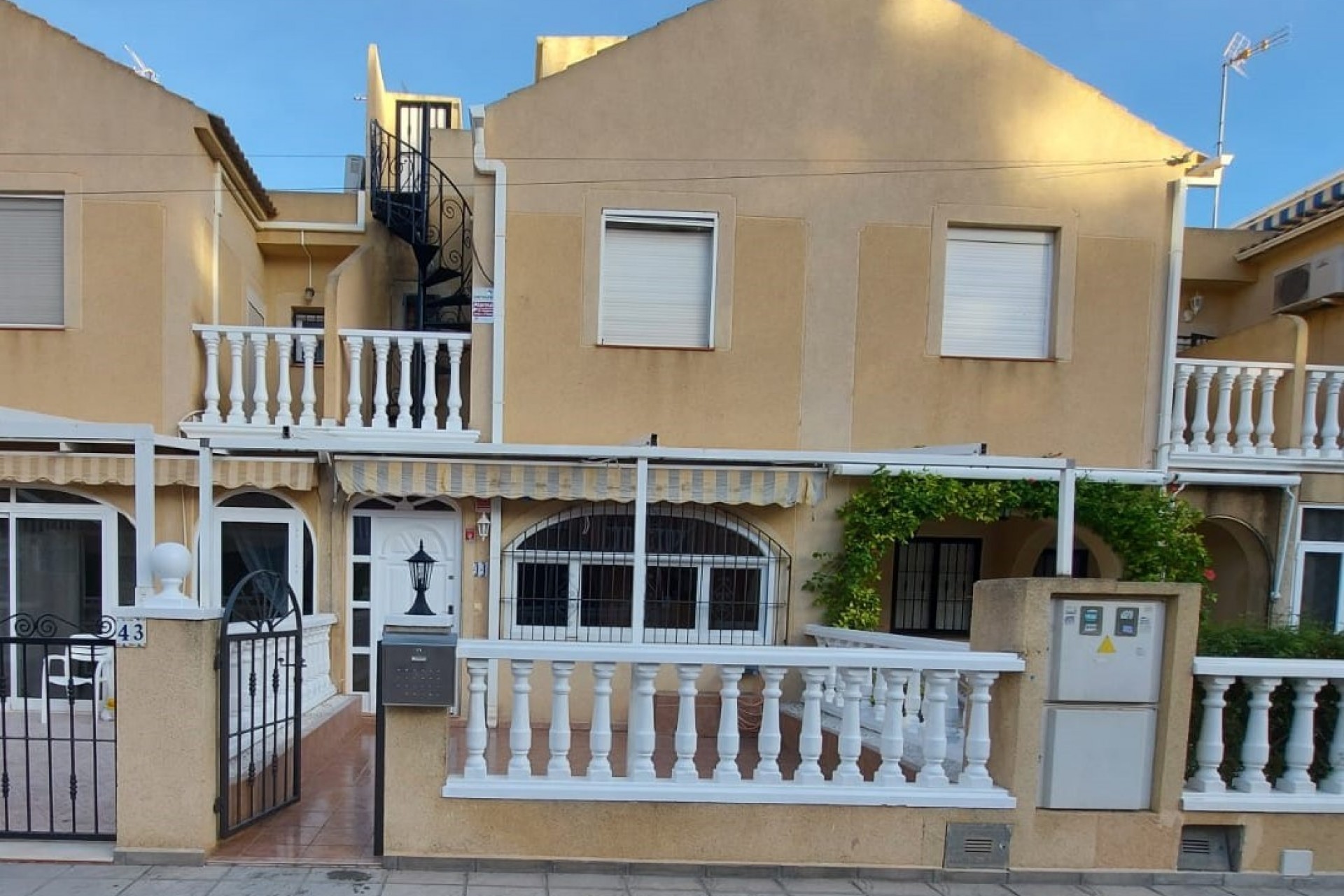 For sale: 3 bedroom house / villa in Torrevieja, Costa Blanca