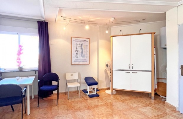 Resale - Apartment - Orihuela Costa - La Zenia