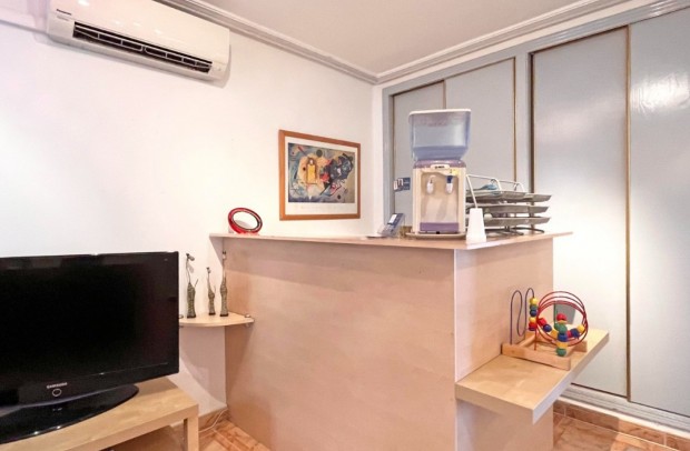 Resale - Apartment - Orihuela Costa - La Zenia