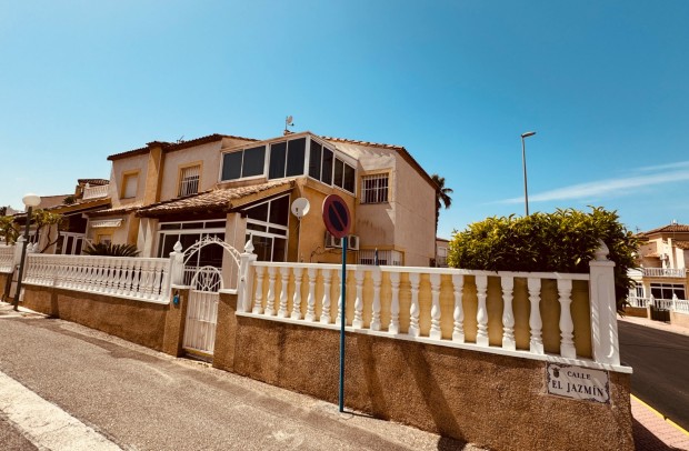 Resale - Town house - Algorfa - Montebello