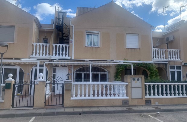 Resale -  - Torrevieja - Punta Prima