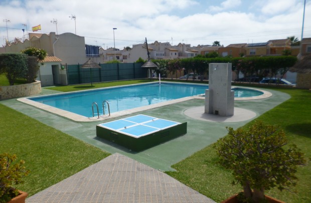 Resale - Town house - Los Balcones, Torrevieja - Los Balcones