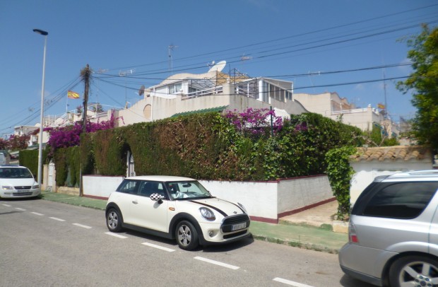 Resale - Town house - Los Balcones, Torrevieja - Los Balcones