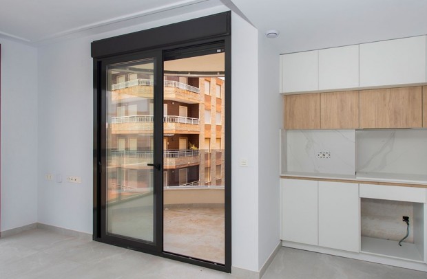 Resale - Apartment - Torrevieja - Playa del Cura