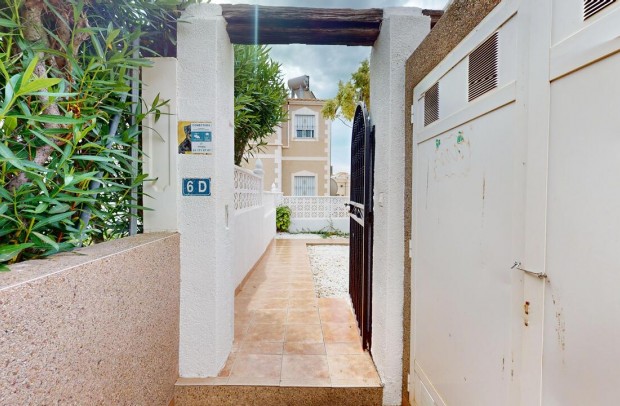 Resale - Town house - Villamartin - Villamartin (Orihuela Costa)