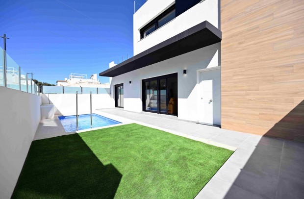 Nouvelle construction - Detached House / Villa - Orihuela Costa - Las Filipinas